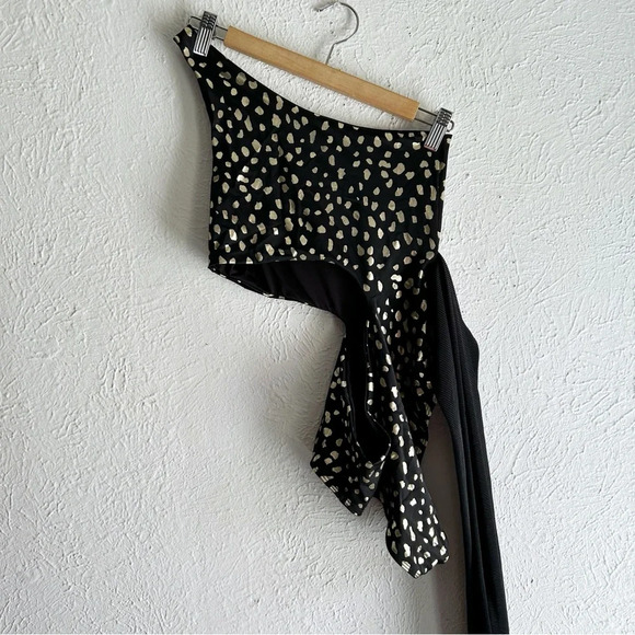 Beach Riot Carlie Gold Spot Print One Piece Sz Small Black Cut Out Belt - Picture 3 of 6
